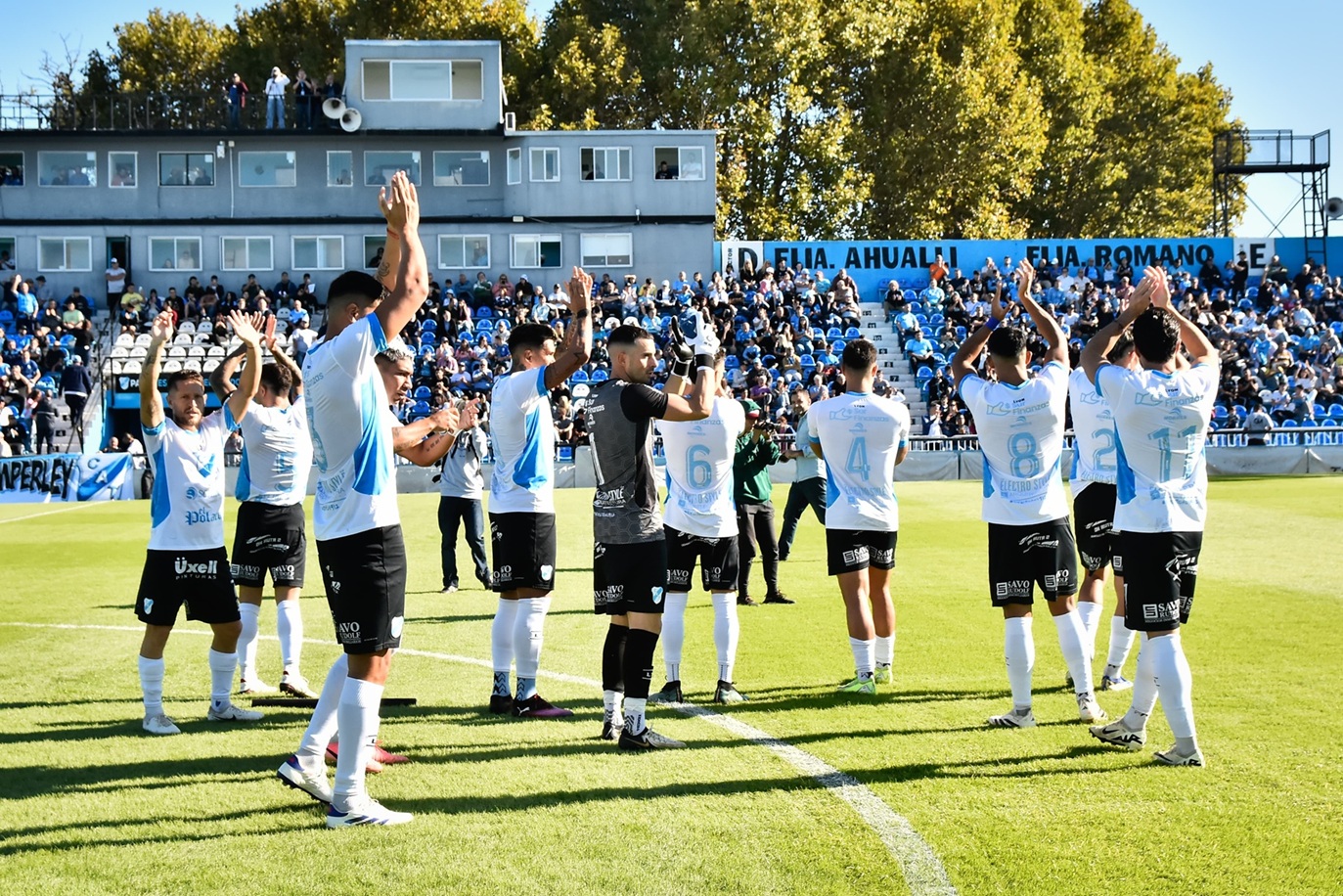 Saludo_estudiantes.jpg