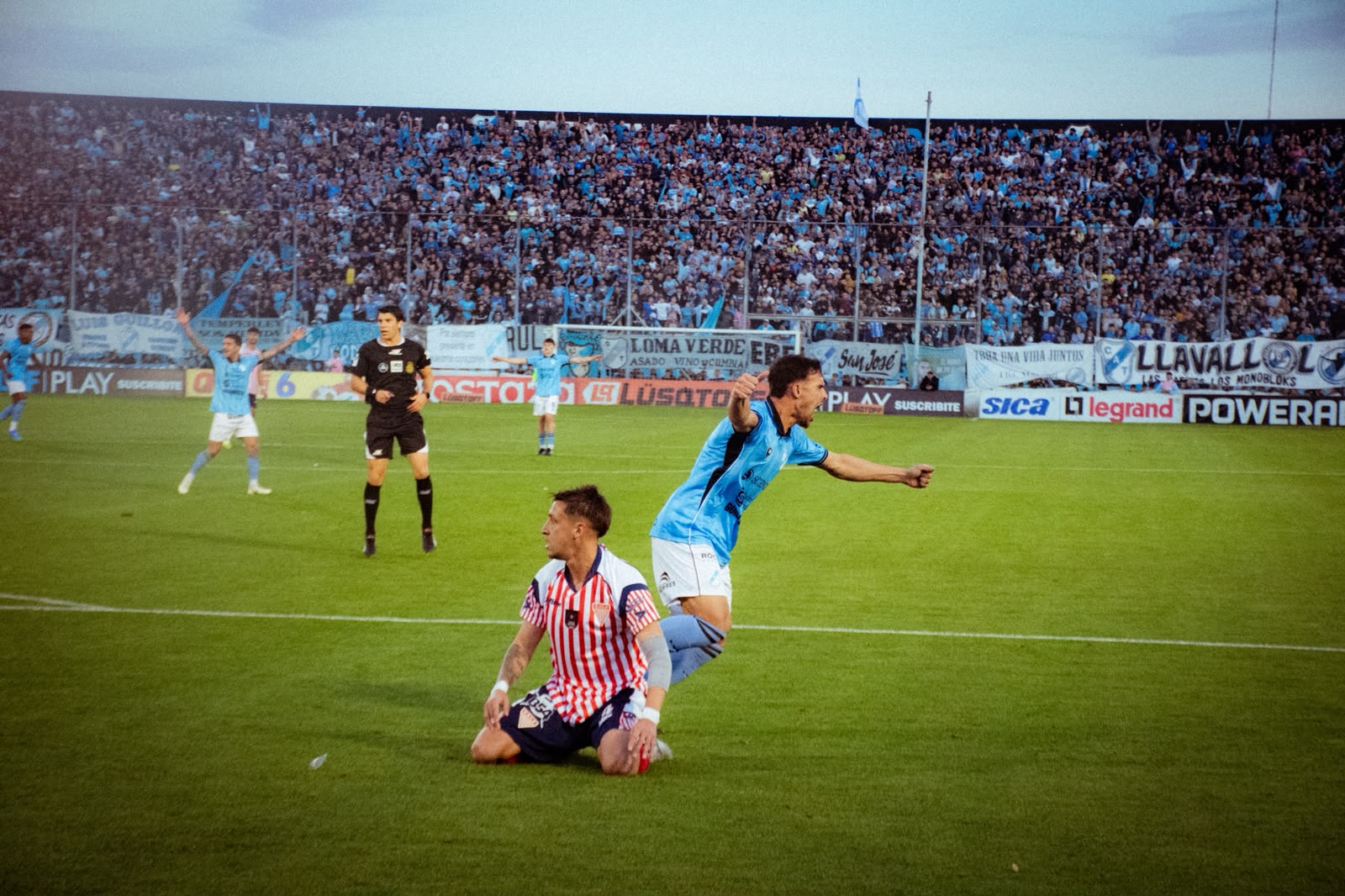 Goleada y fiesta gasolera ante Los Andes